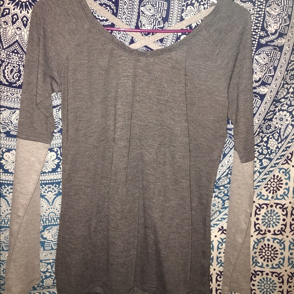 Grey long sleeve - Picture 1 of 2